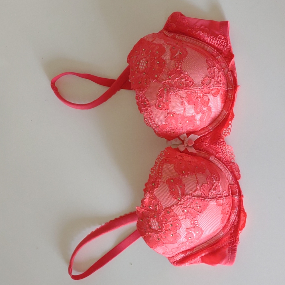 Victoria Secret Lined Demi in Poppy Pink color